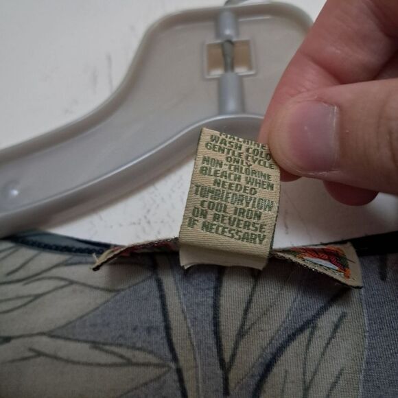 *Final Price* Caribbean Joe Top Women's Medium Stretch Tropical Hawaiian Summer - Picture 4 of 9